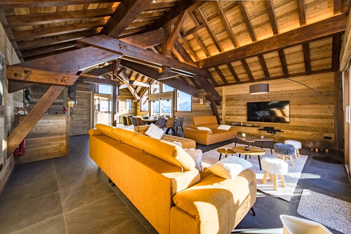 Chalet 14 couchages sur les pistes avec jacuzzi