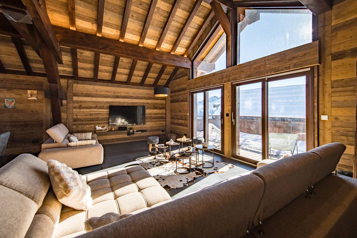 Chalet 15 couchages sur les pistes avec piscine