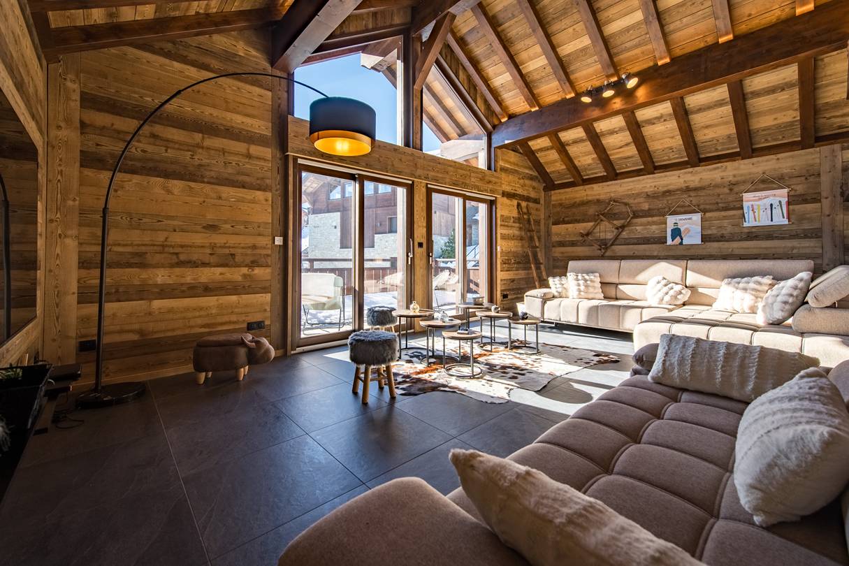 Chalet 15 couchages sur les pistes avec piscine