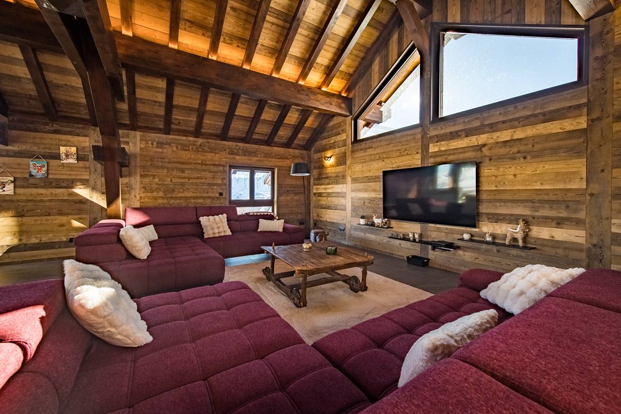 Chalet 12 couchages sur les pistes avec jacuzzi 