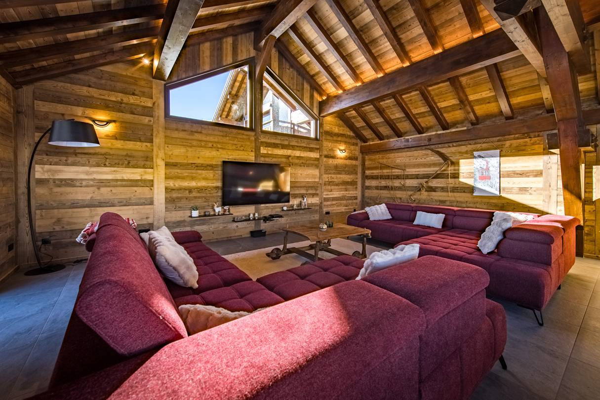 Chalet 12 couchages sur les pistes avec jacuzzi 