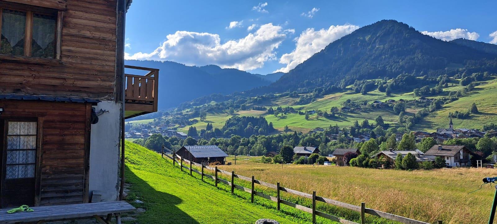 EMPLACEMENT EXCEPTIONNEL