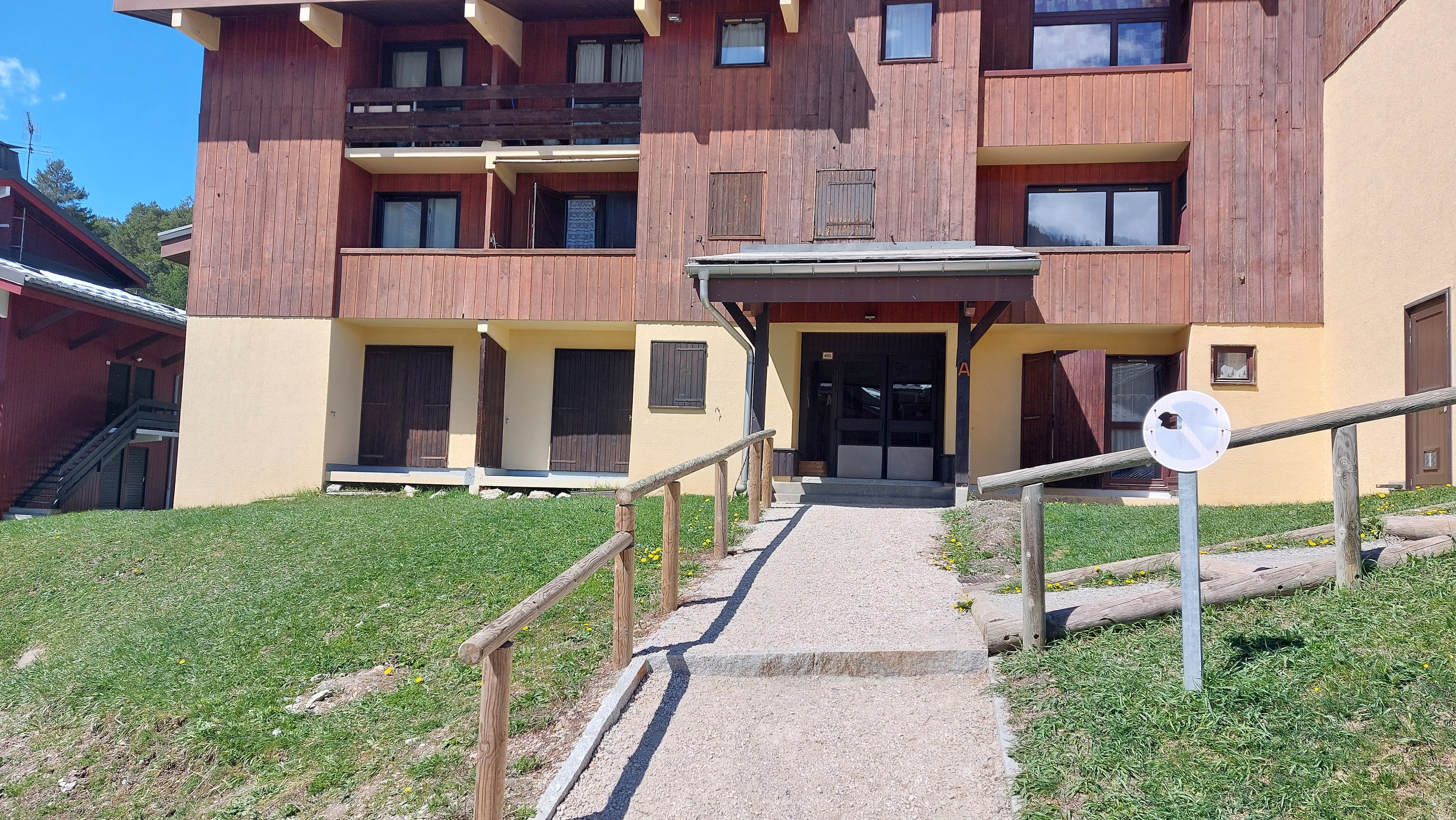 LES CAMPANULES