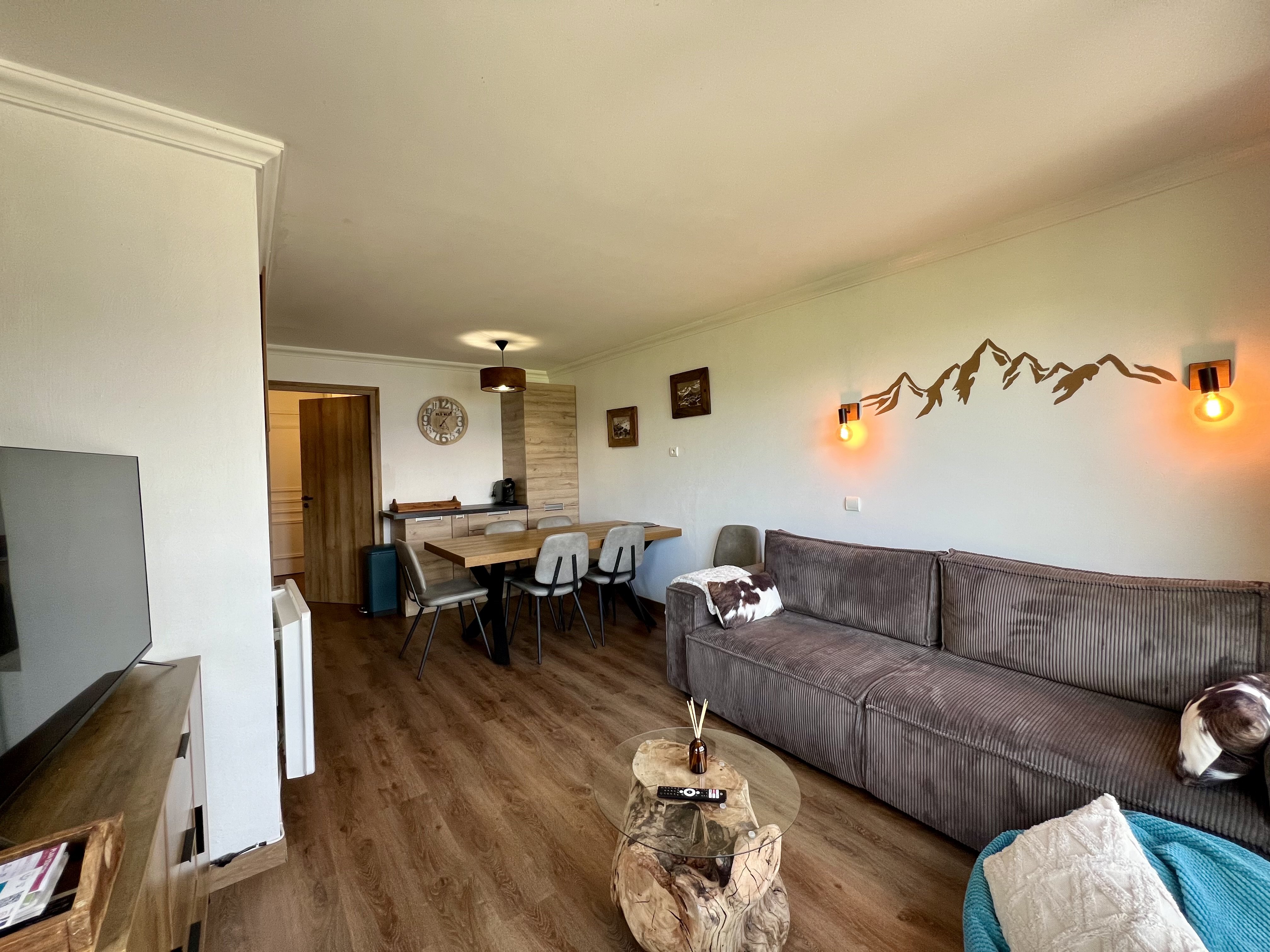 3 pièces skis aux pieds Les Coches/Paradiski