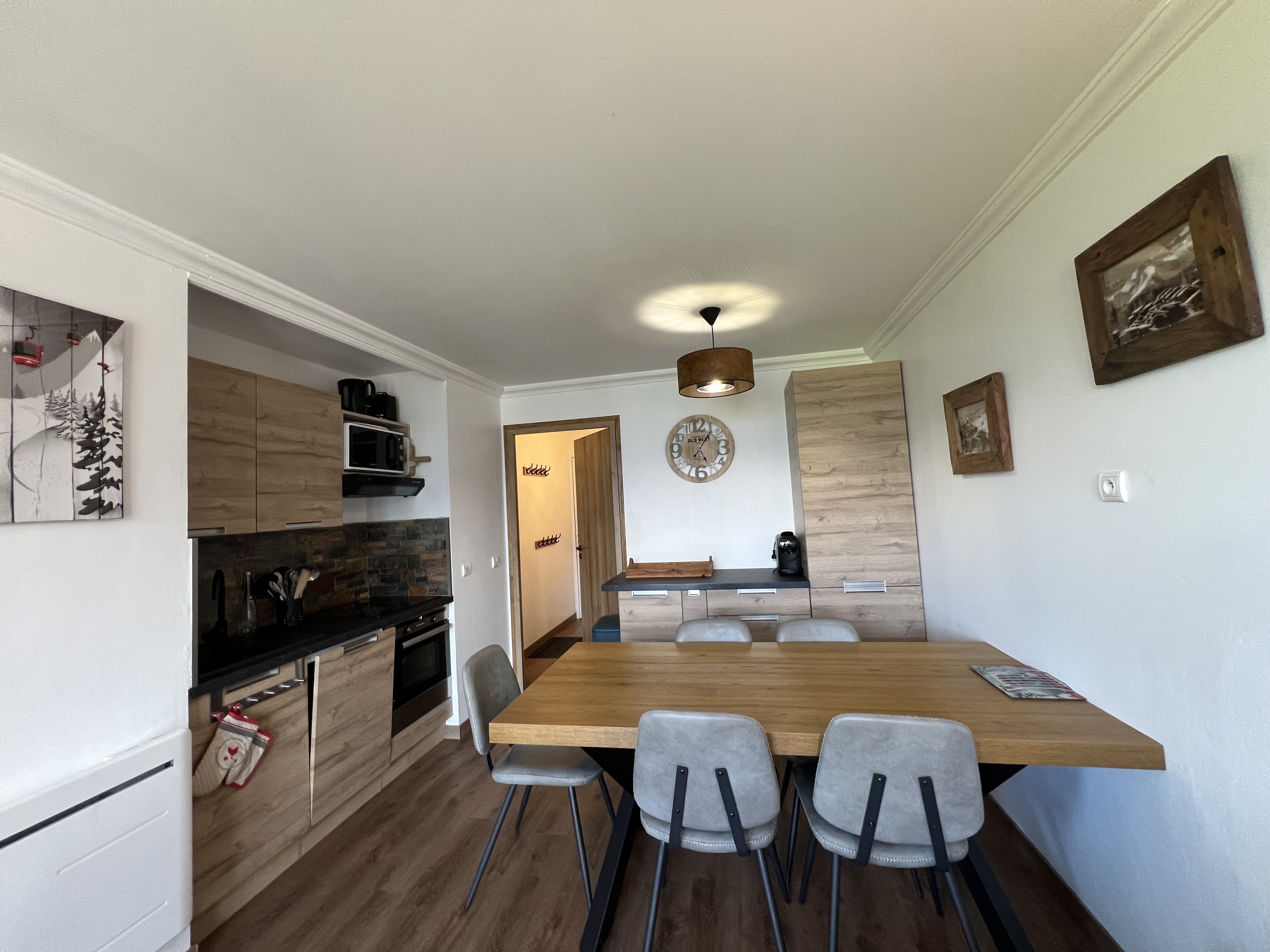 3 pièces skis aux pieds Les Coches/Paradiski