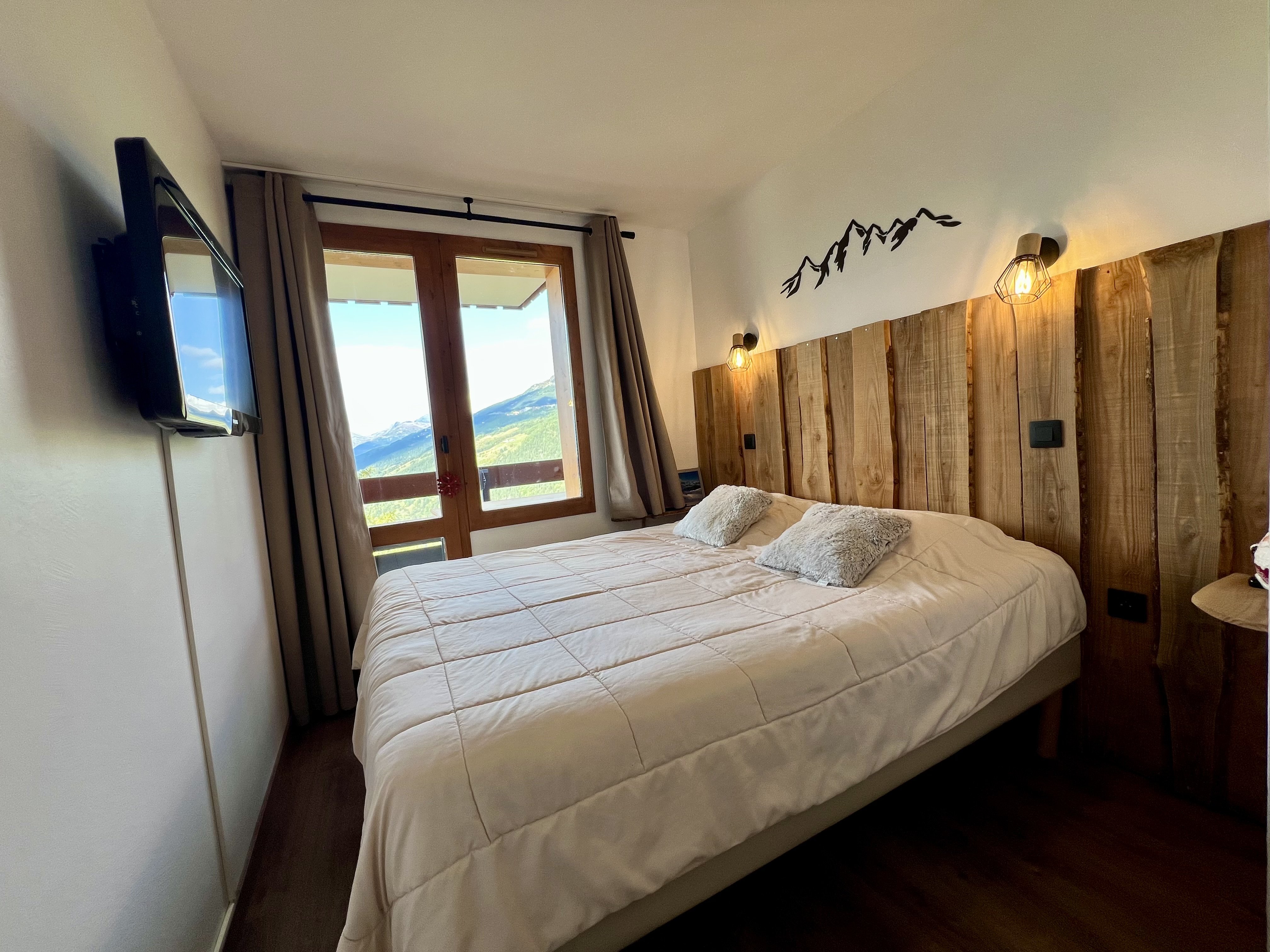 3 pièces skis aux pieds Les Coches/Paradiski