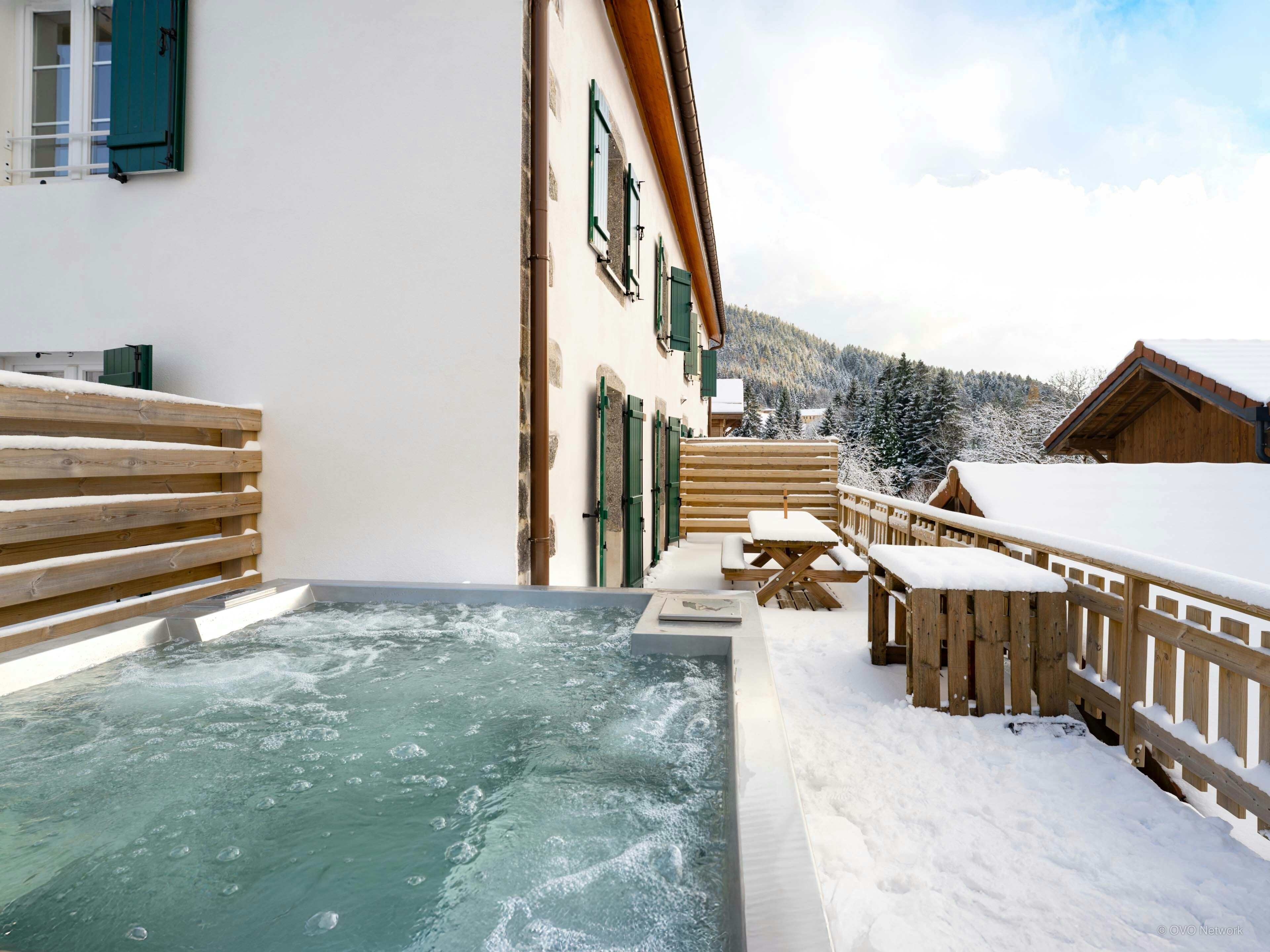 Chalet familial pour 10 avec sauna et jacuzzi à gérardmer