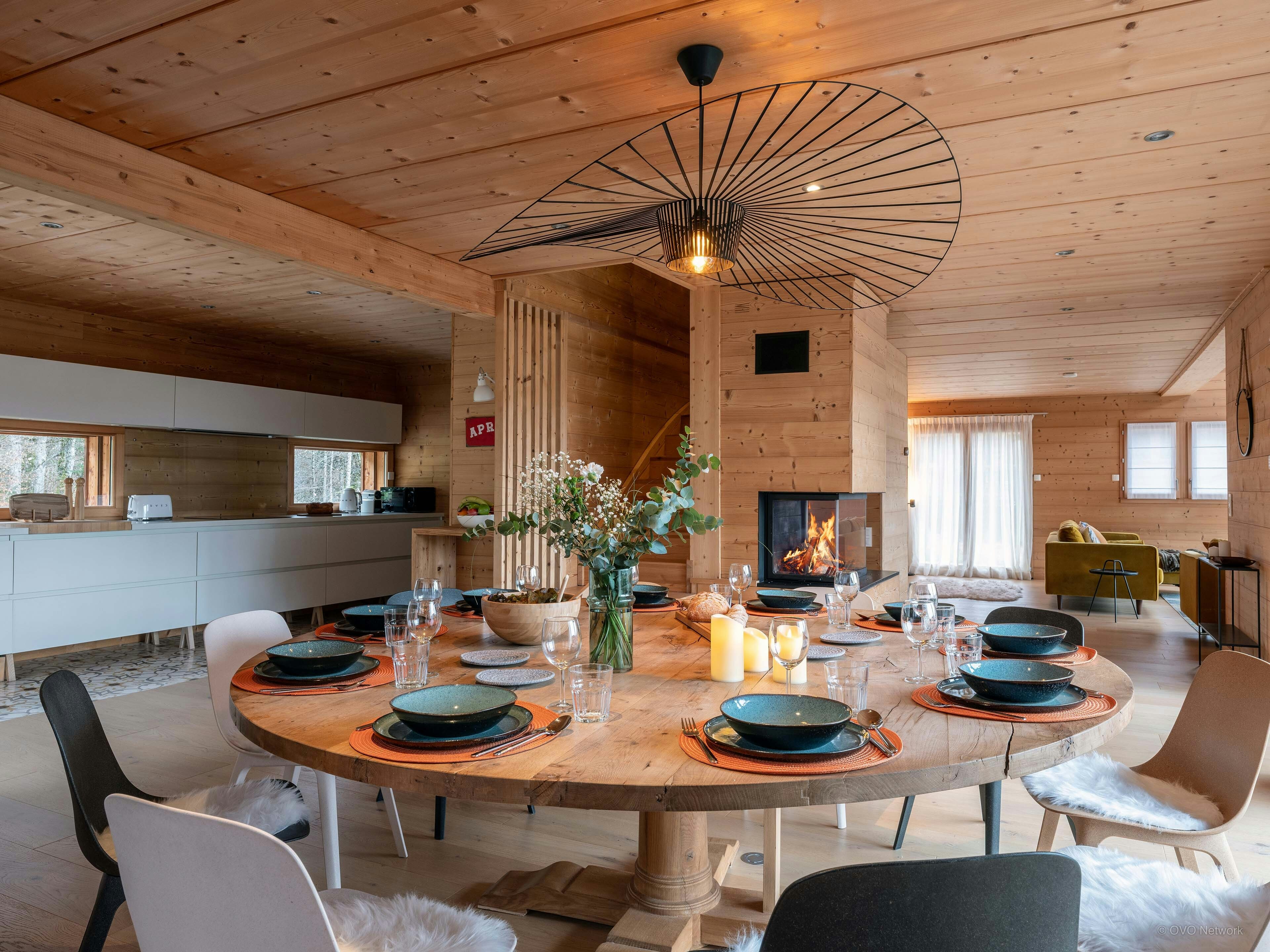 Chalet lumineux pour 14 avec sauna et terrasse panoramique