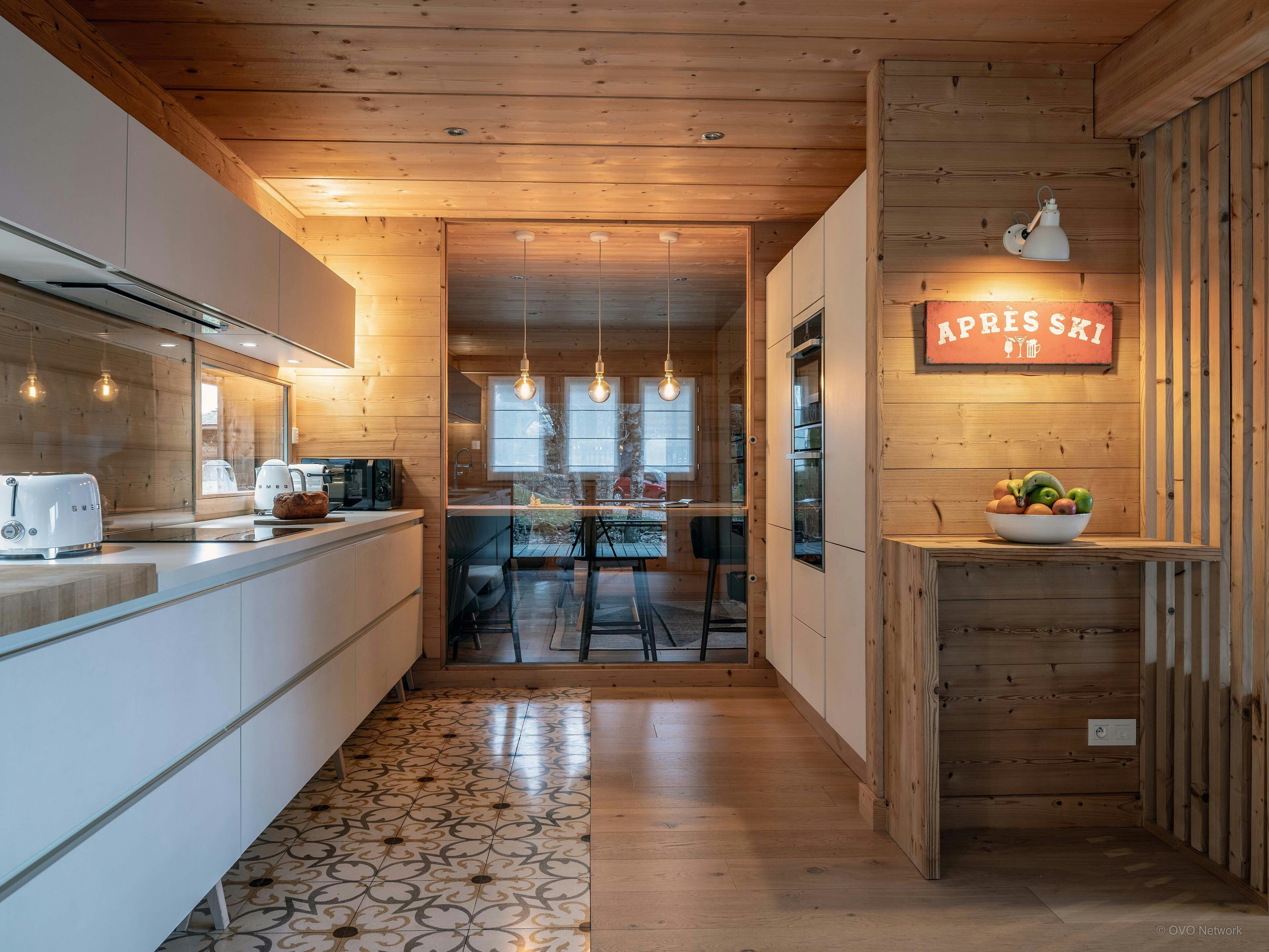 Chalet lumineux pour 14 avec sauna et terrasse panoramique