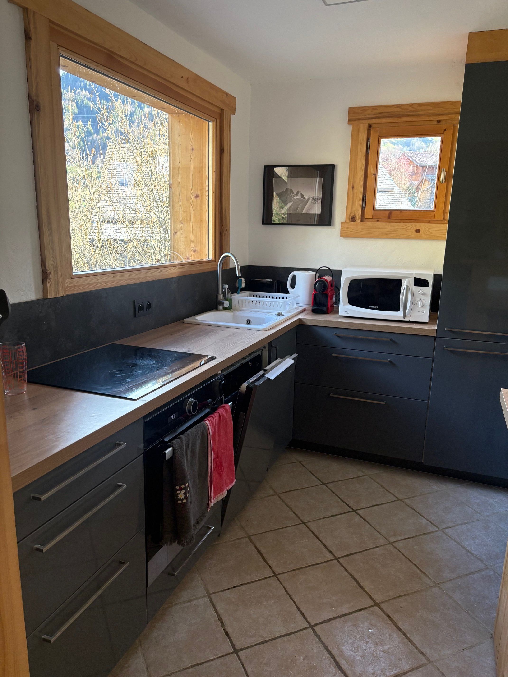 comme une cabane à la montagne pour des vacances en famille 