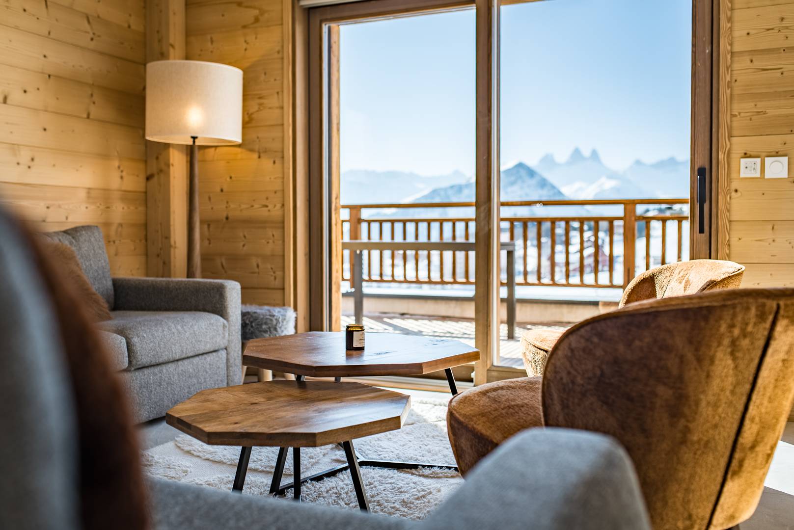 Chalet mitoyen sur les pistes avec garage