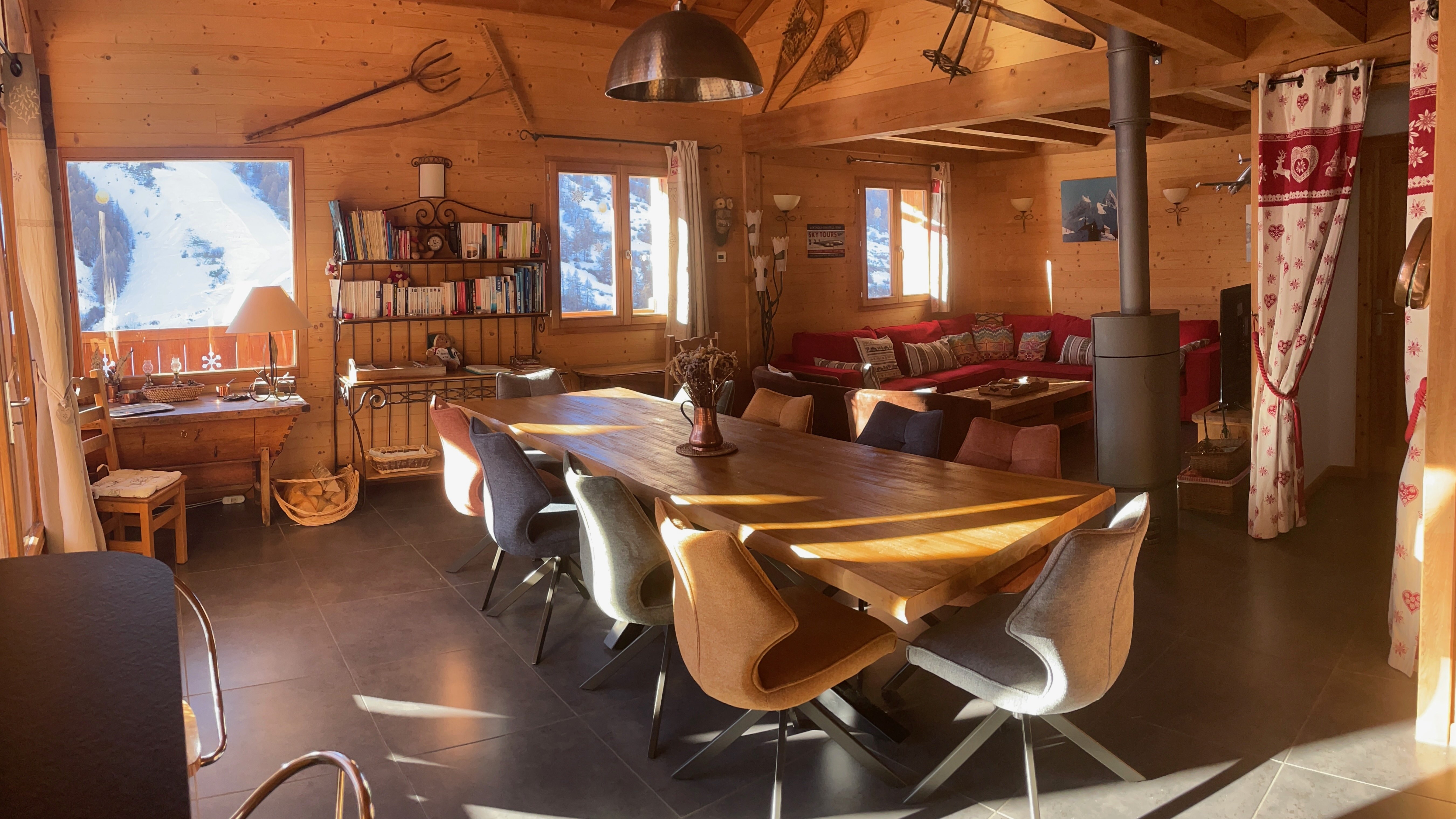 CHALET CONSTELLATION