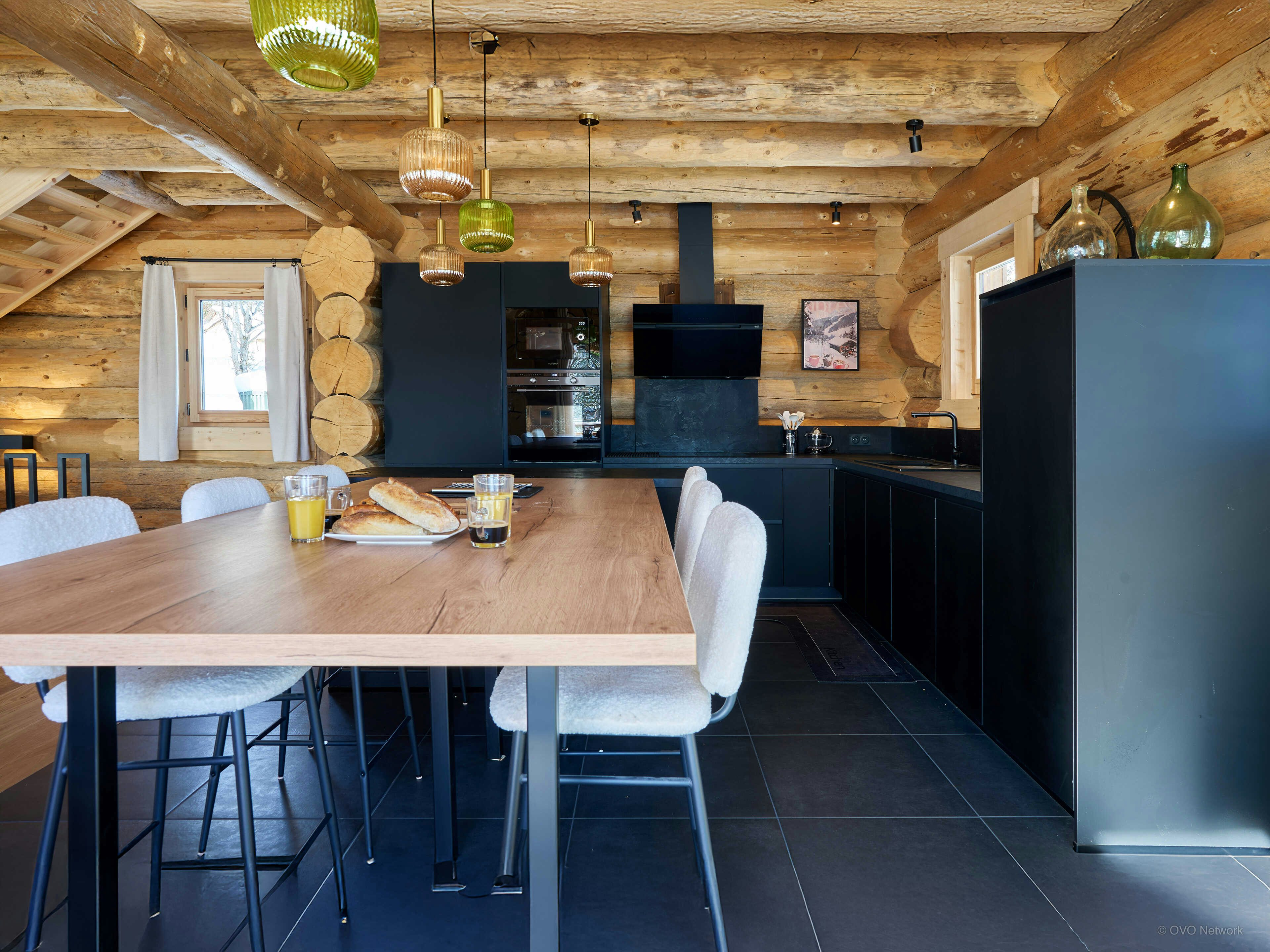 Élégant chalet pour 10 avec poêle à bois à font-romeu