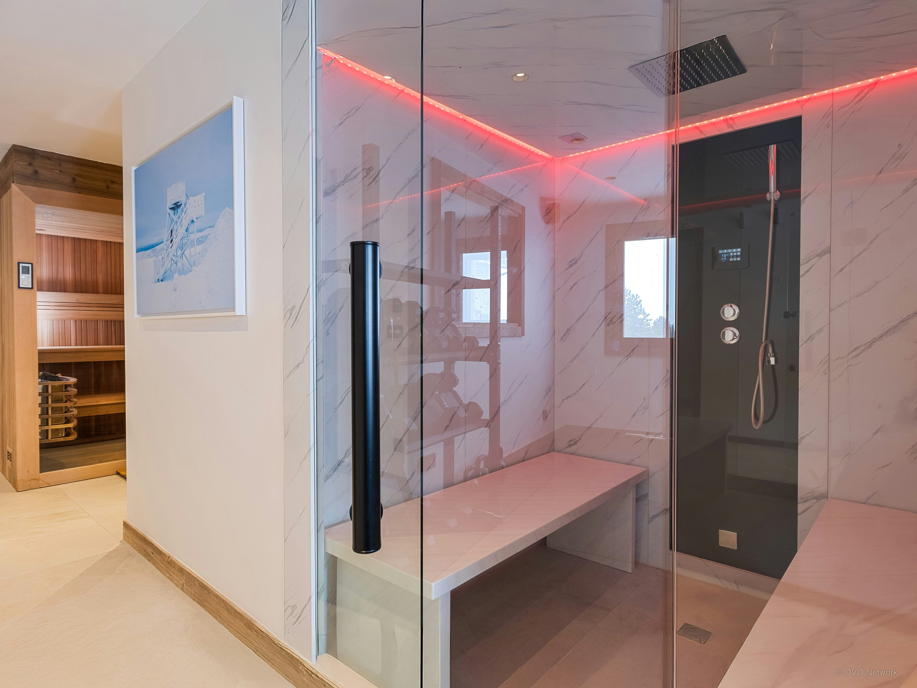 Chalet ski aux pieds pour 13 avec spa et salle de sport