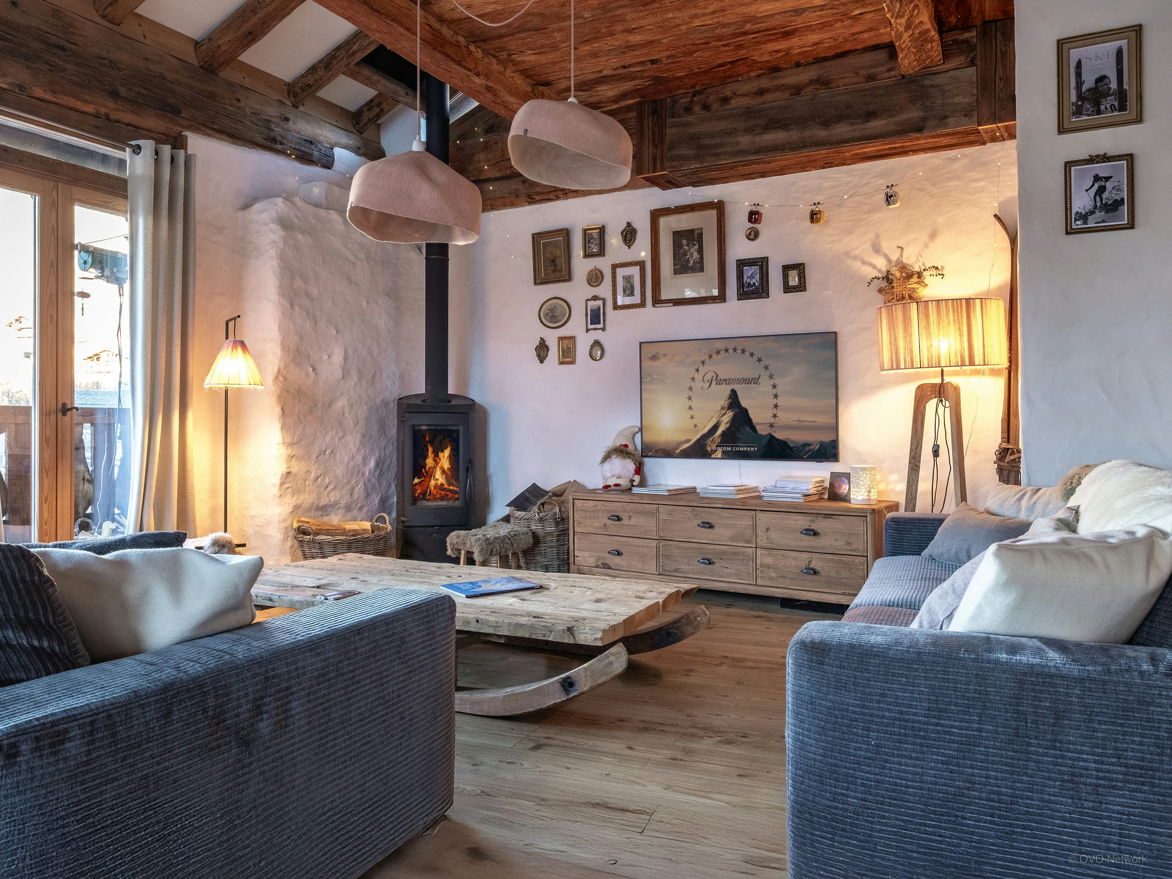 Vaste chalet pour 15  avec sauna et terrasses