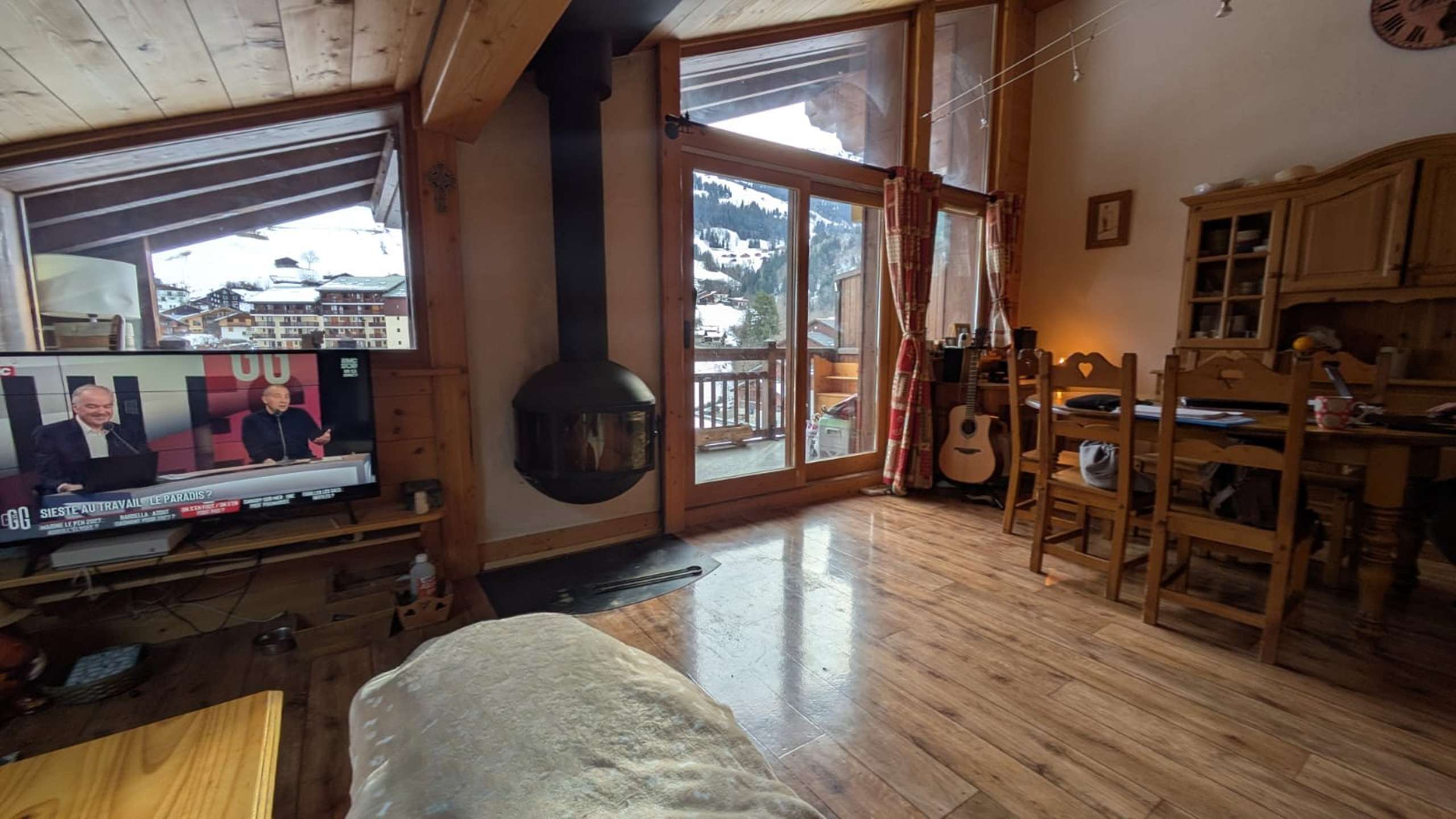 Appart. 2 chambres+1 chambrette idéal pour 6 pers. proche arrêt navette