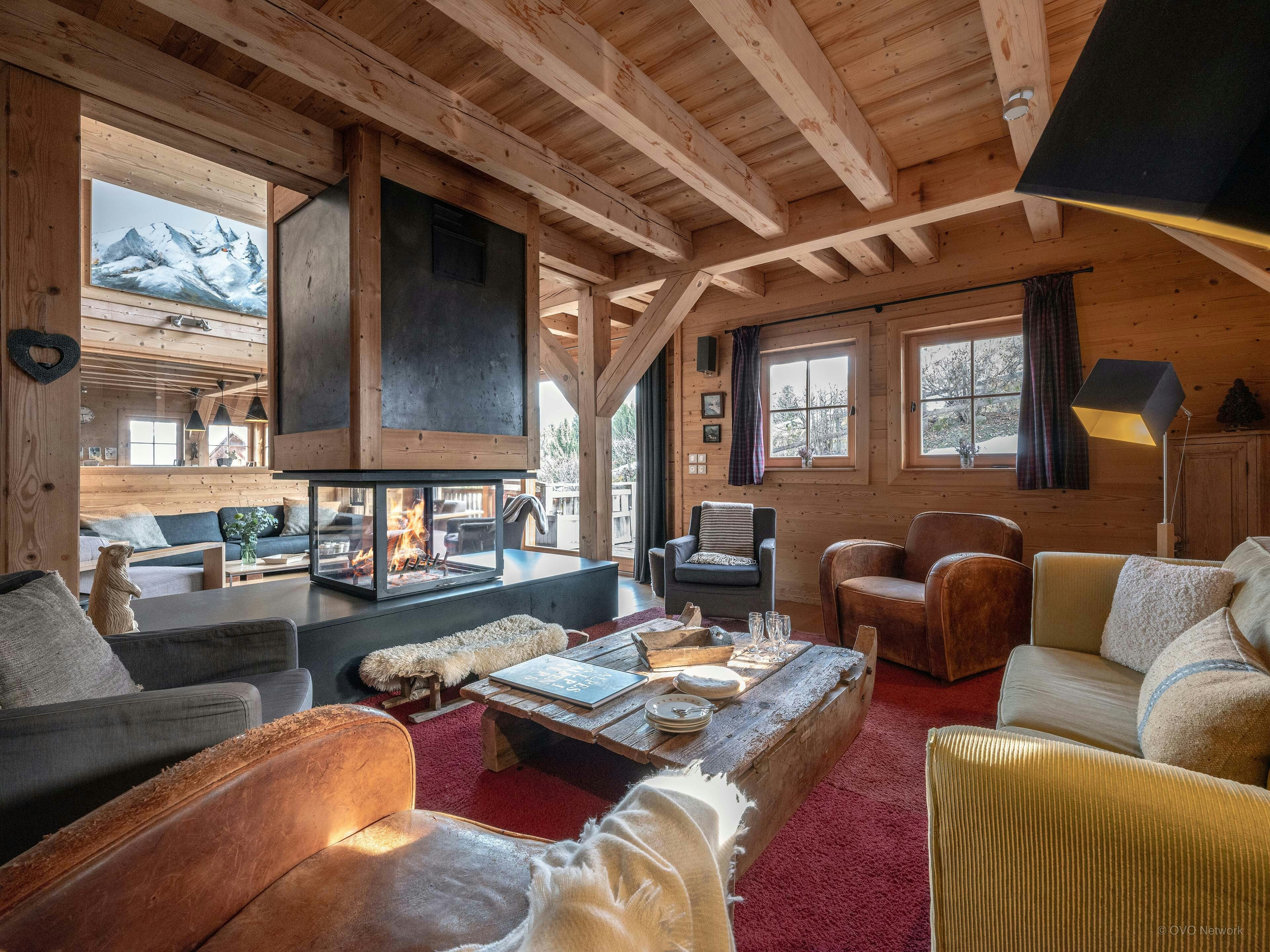 Spacieux chalet pour 15 à Combloux avec sauna et terrasse