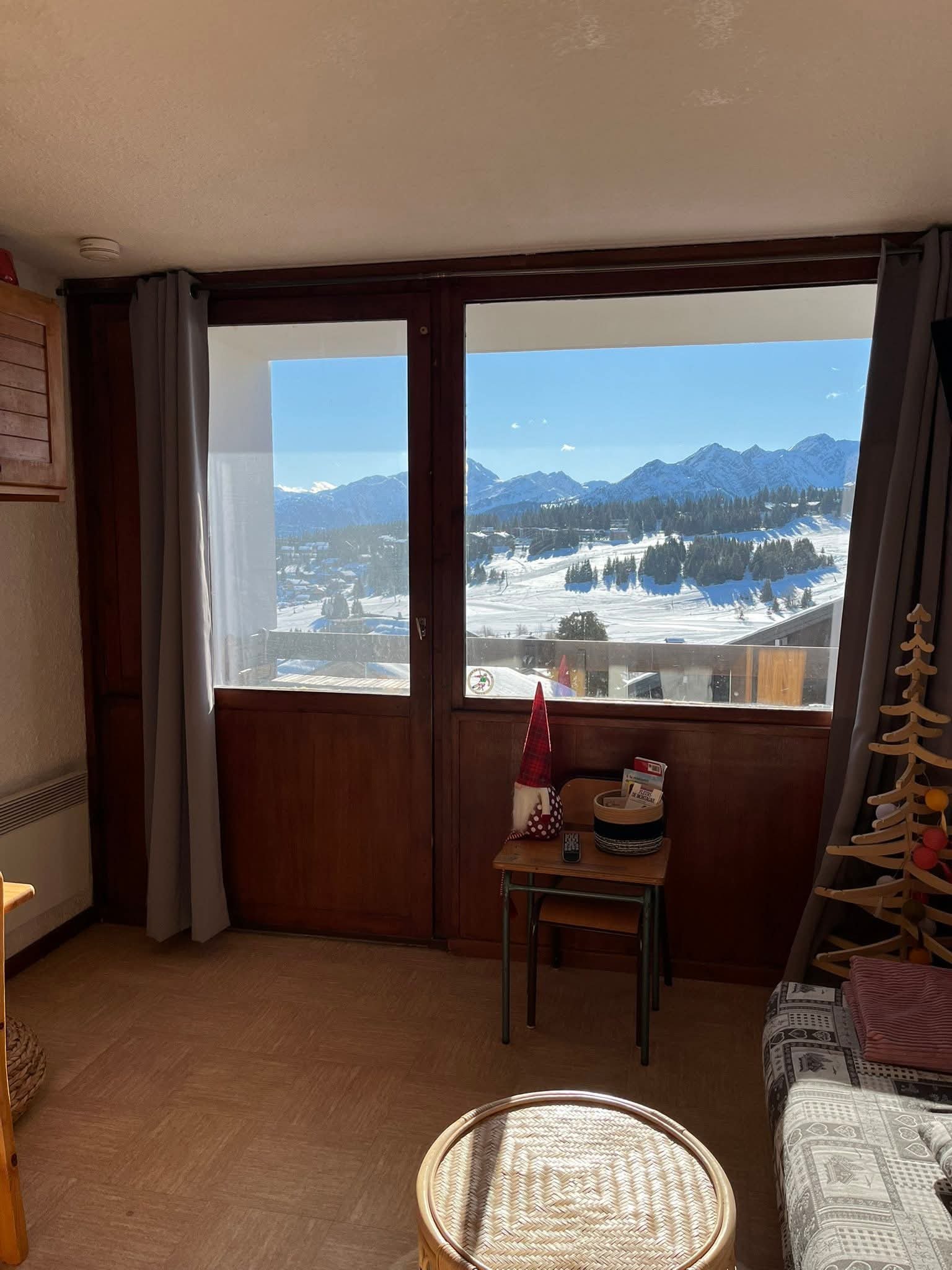 STUDIO PLEIN SOLEIL