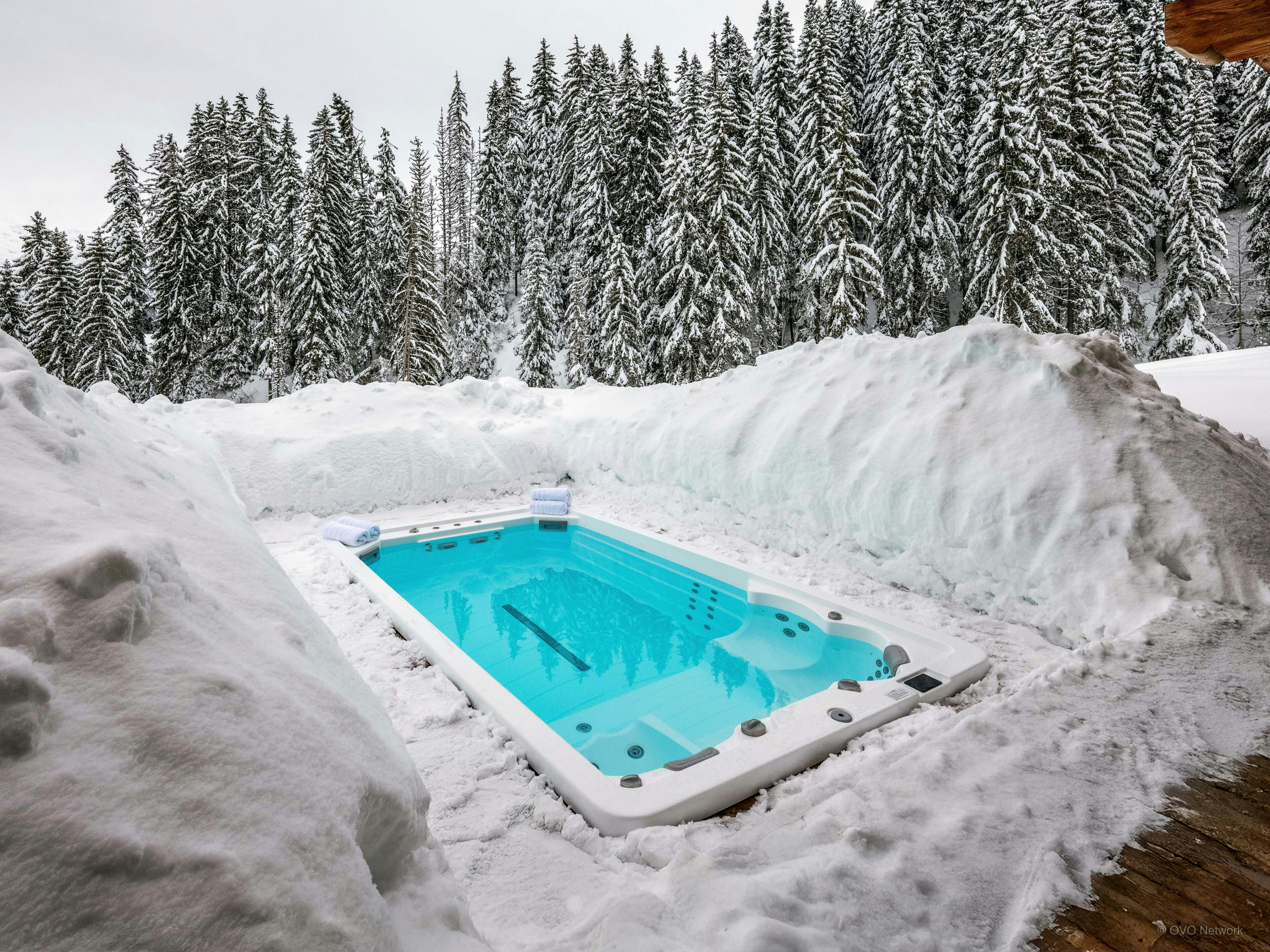 Chalet skis aux pieds pour 10 à Saint-Gervais avec spa
