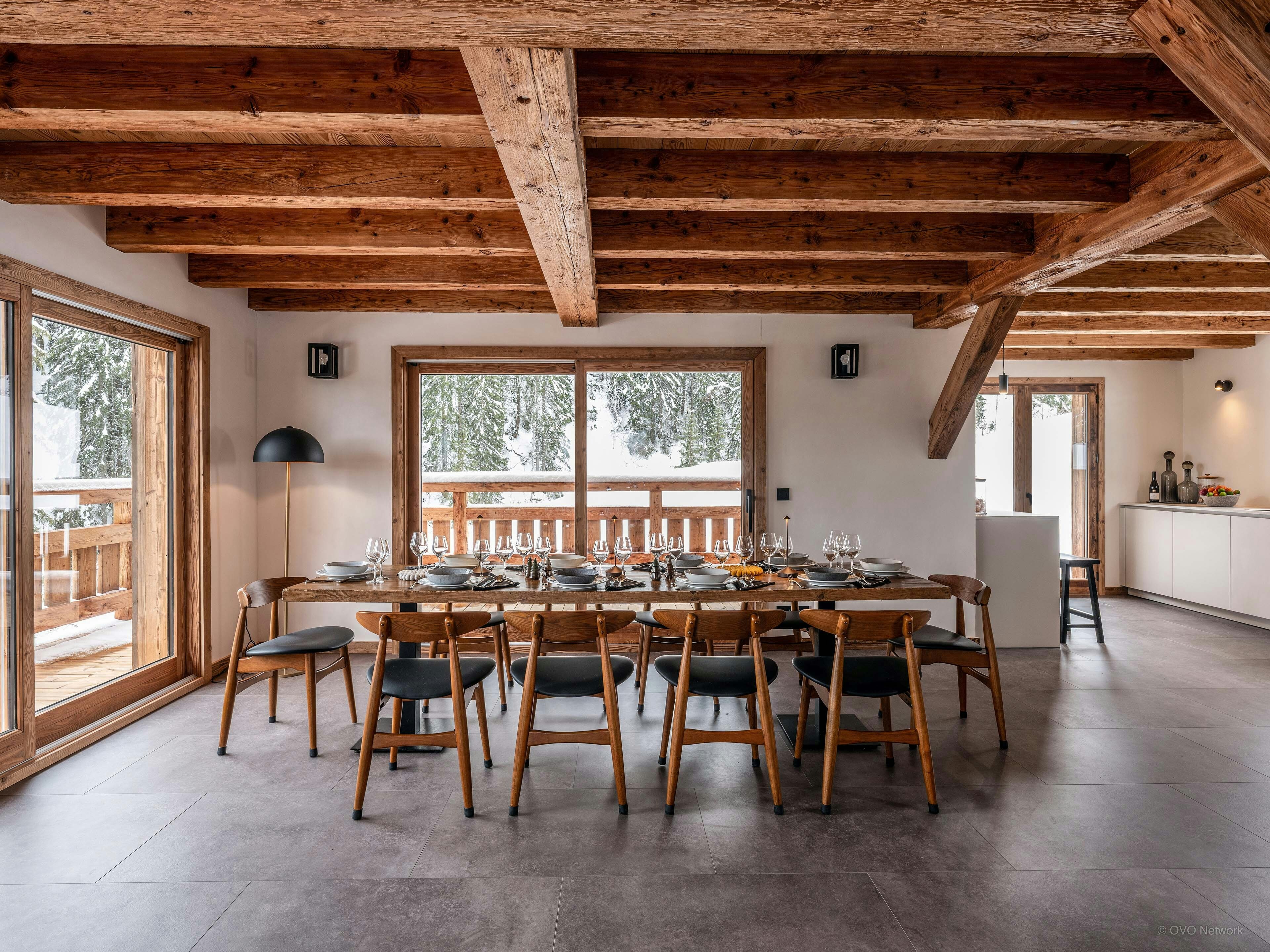 Chalet skis aux pieds pour 10 à Saint-Gervais avec spa