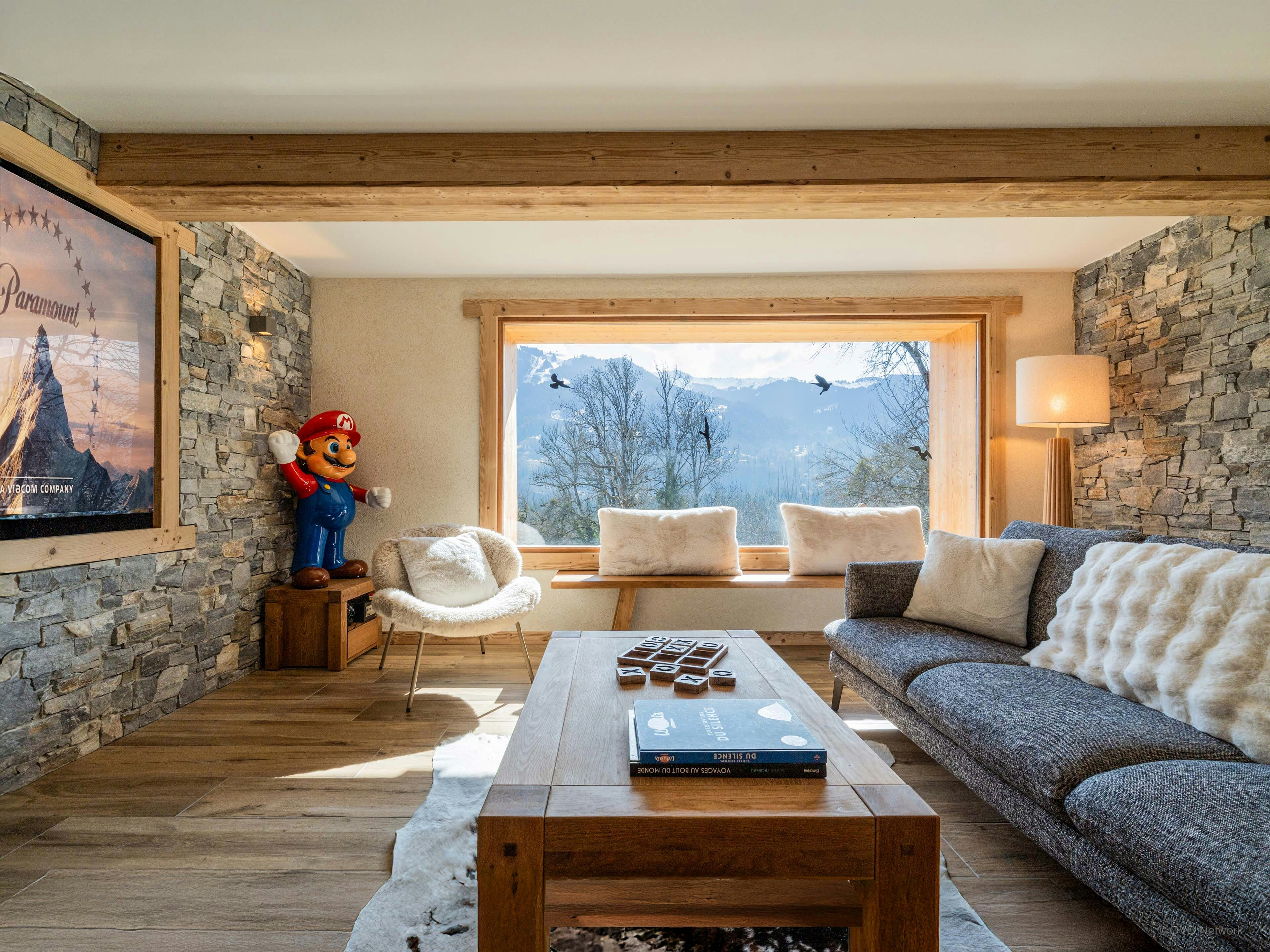 Élégant chalet toutes saisons pour 12 proche de samoëns