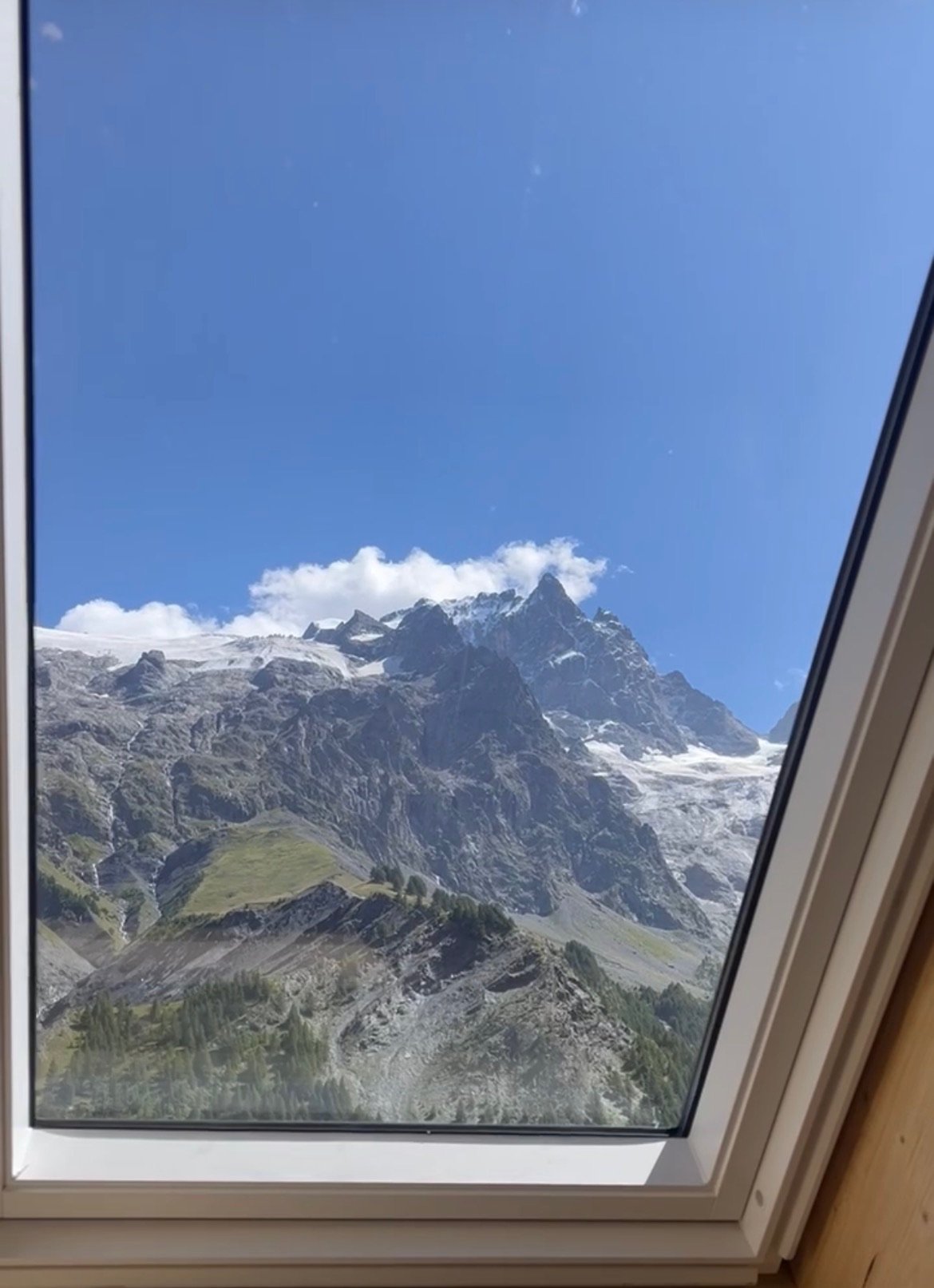 Quartz – Cocon duplex 2 personnes, appartement dans une maison de village rénovée, vue Meije & skiroom équipé