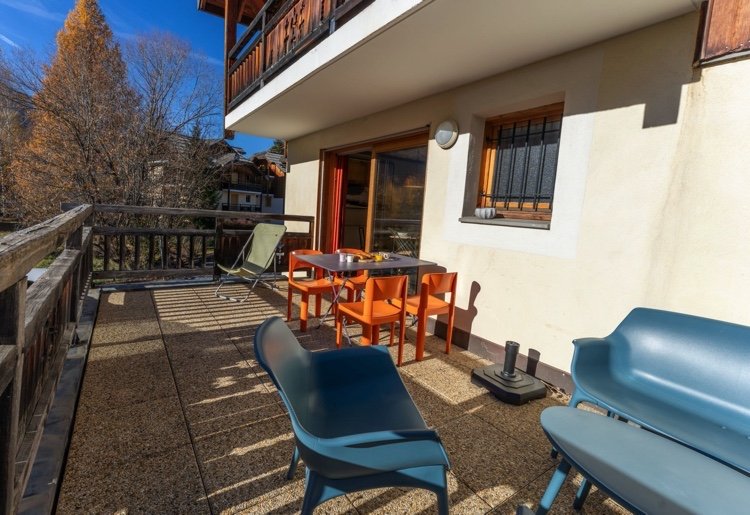 "Ecrin Alpin":  Au pied des Pistes. Terrasse Sud. Piscine