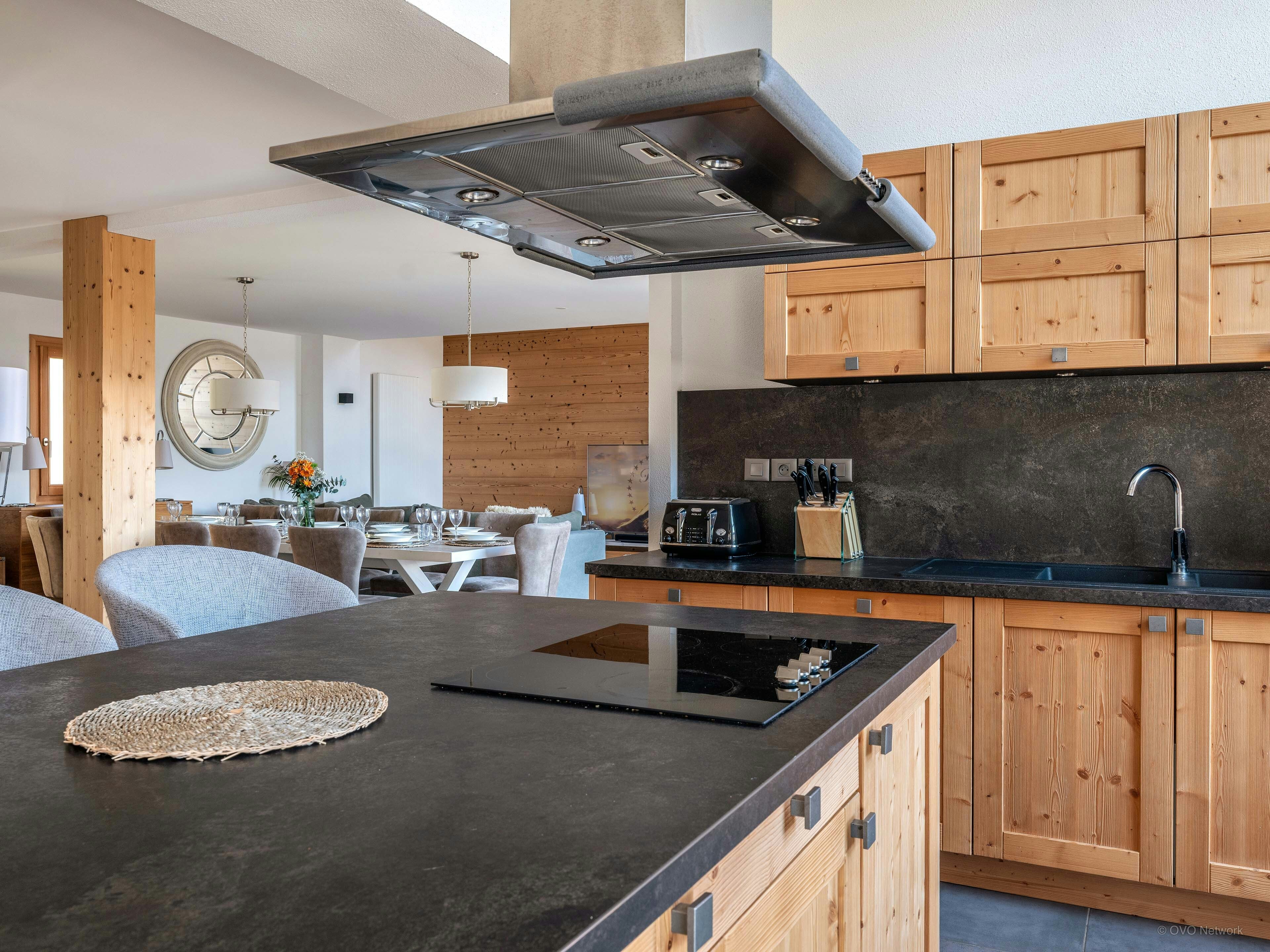 Chalet pour 12 à Combloux avec spa et vue sur les montagnes