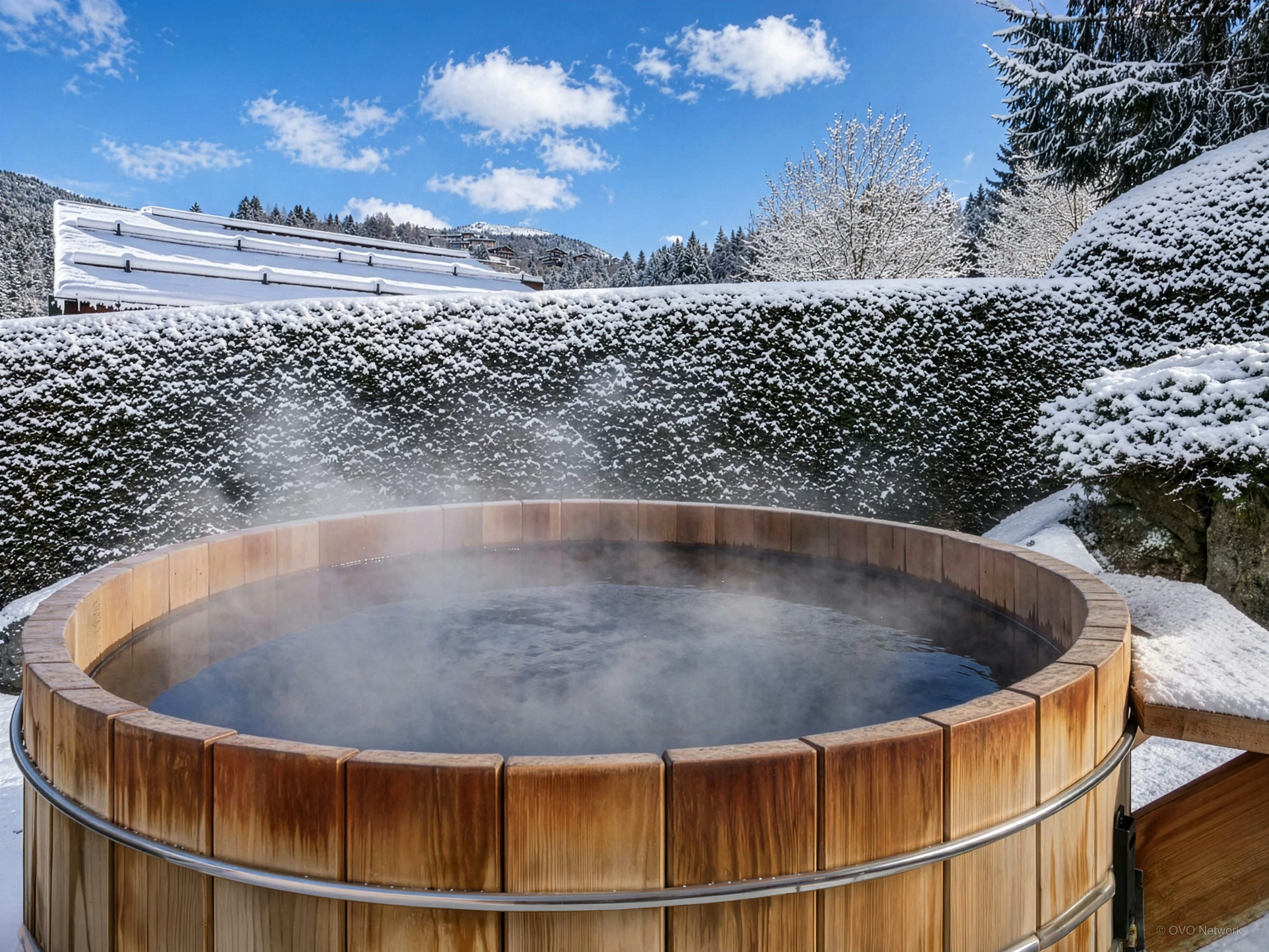 Chalet moderne pour 10 en plein megève avec terrasse, jardin