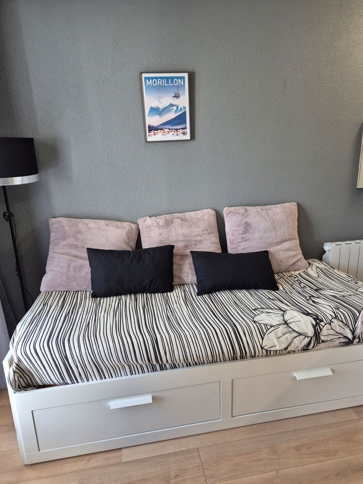 PIECE PRINCIPALE - CANAPE LIT COFFRE 160 X 200