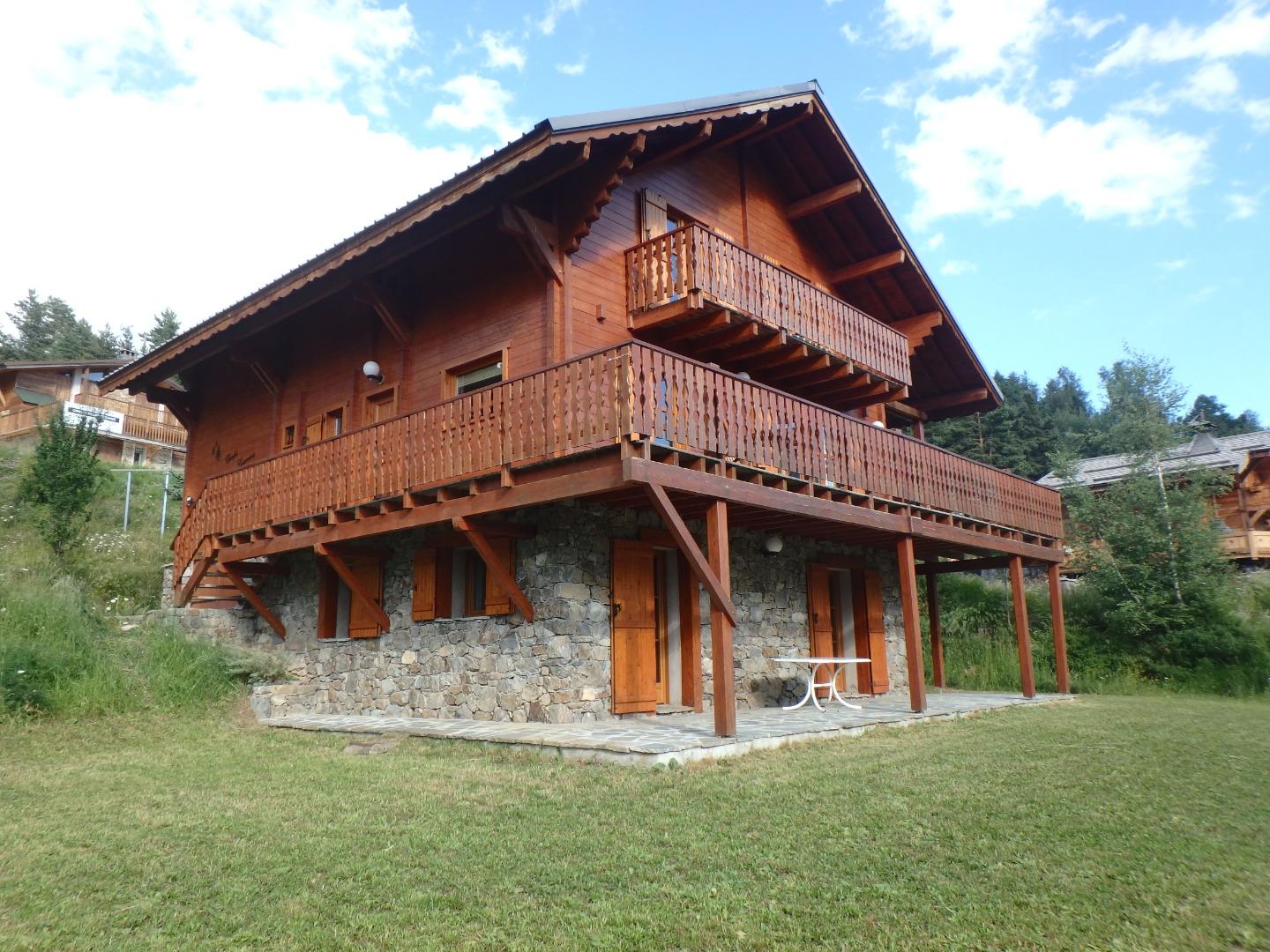 Lourouza charme et grand confort, vue panoramique...