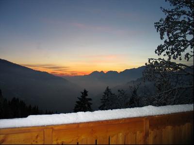 CHALET EPIPHANIE- CHARVIN-Dans la station -