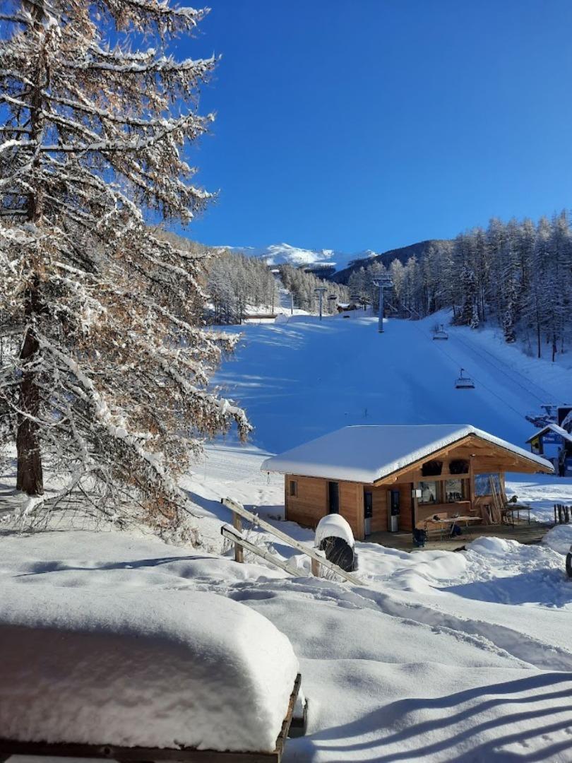 LES ORRES Pied des pistes en Front de neige pour 10 personnes
