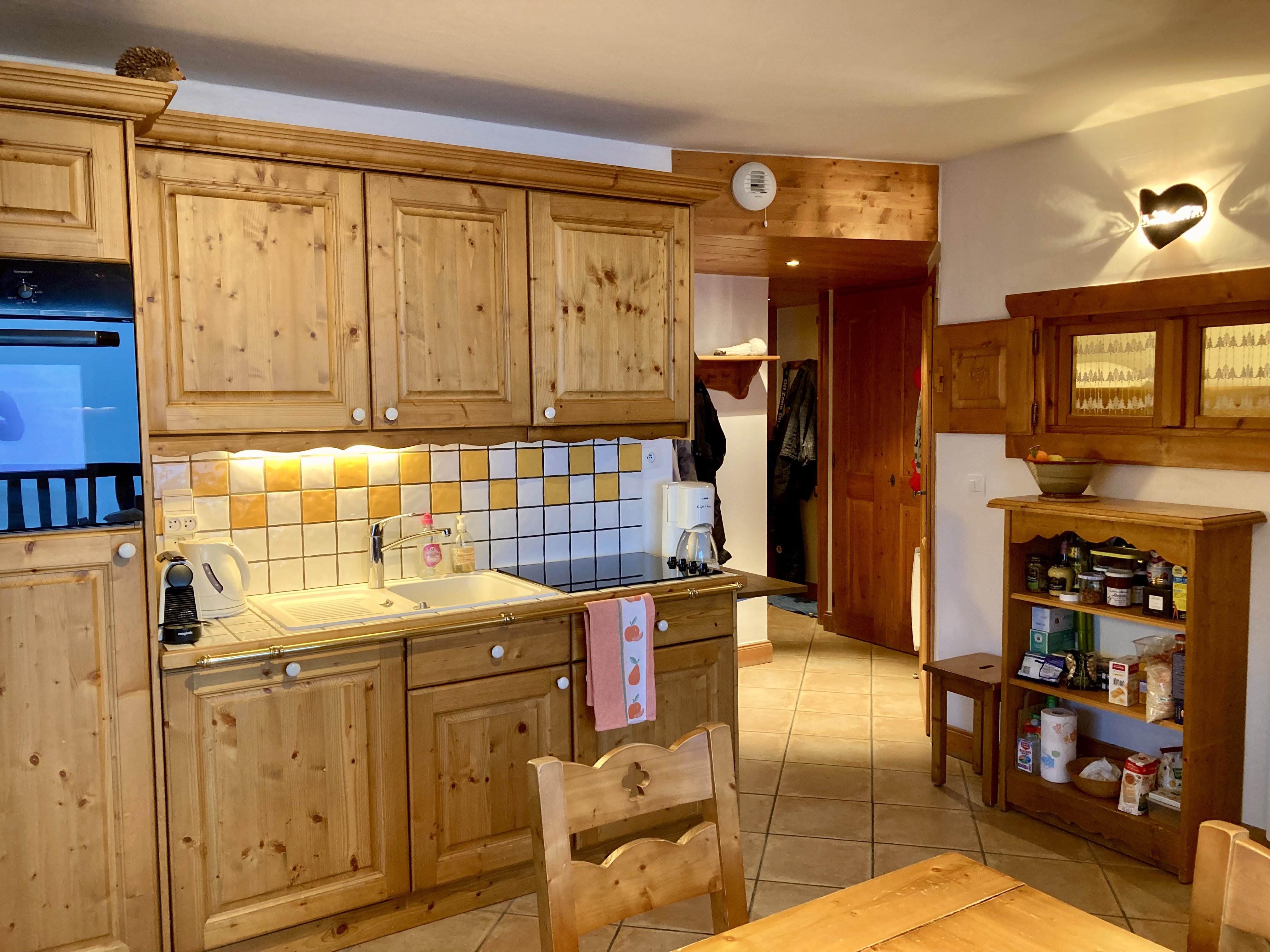 Appartement d'Angle, Grand Confort, Dans Petite Résidence de Standing