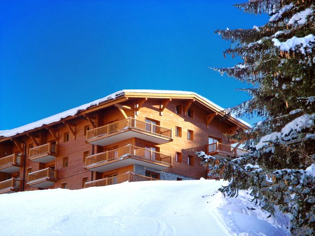 Appartement d'Angle, Grand Confort, Dans Petite Résidence de Standing