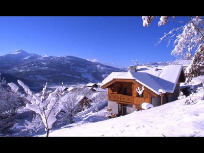 ALPES ET ATMOSPHERES,  appartement 4 étoiles dans chalet de caractère