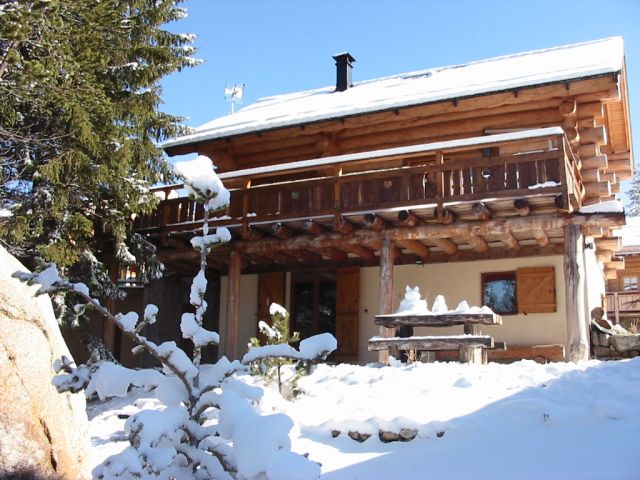CHALET CANADIEN