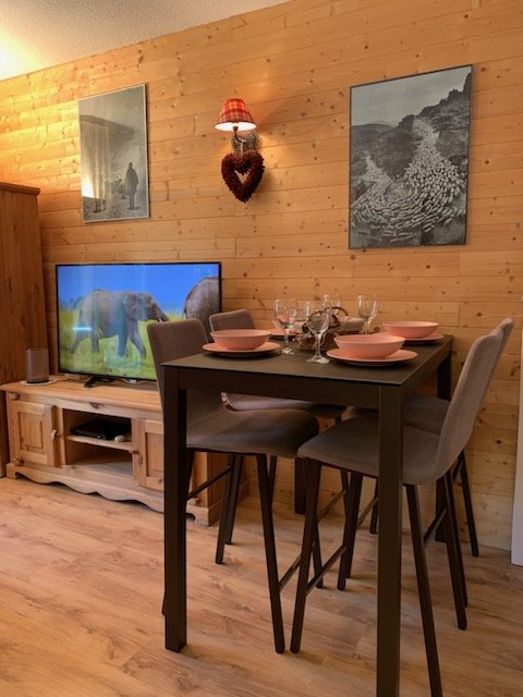 LE CRISTOL, *** en plein coeur de la vallée de la Clarée