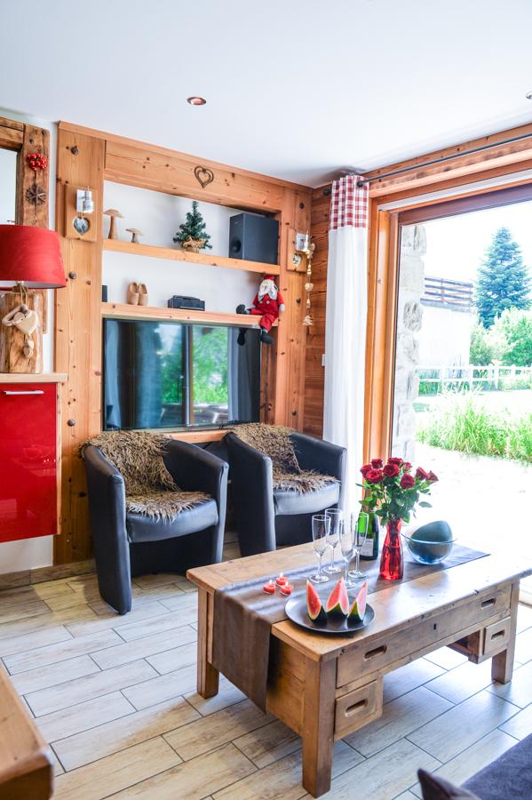 G1 APPARTEMENT 4 ETOILES  RECENT  DANS CHALET PLEIN CENTRE,PLEIN SUD, JARDIN, 
