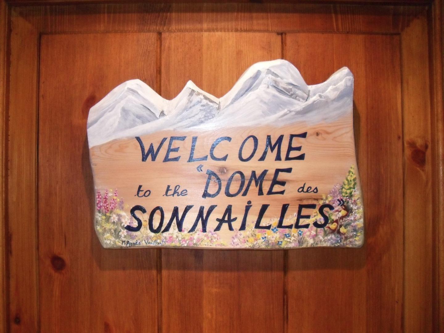 LE  DOME DES SONNAILLES, A LA FERME DE PRALOGNAN
