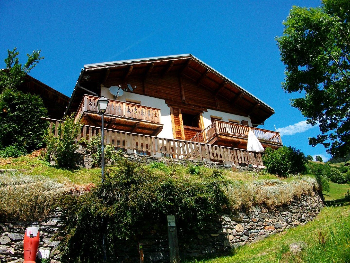 Chalet la roche parstire