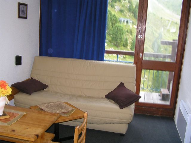 STUDIO PLEN SUD AU DERNIER ETAGE