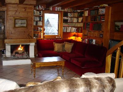 Les Griottes ,chalet de charme avec terrasse et jardin ,face à la chaine de