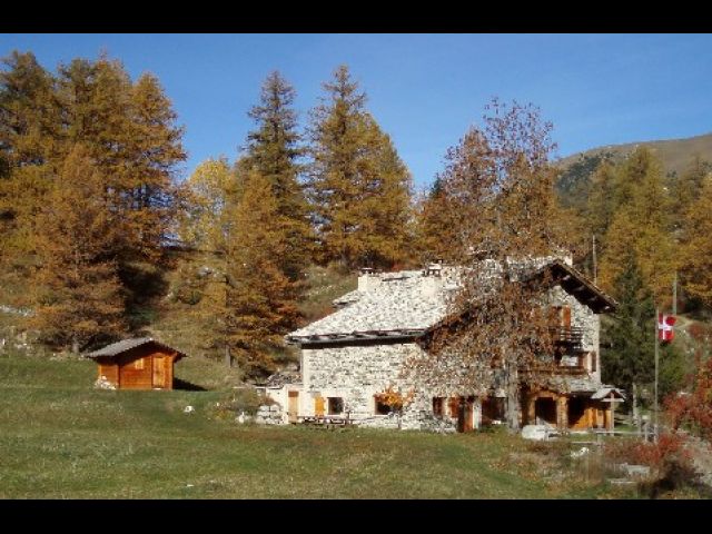La Tourna (Ancien  Refuge, accès par route)
