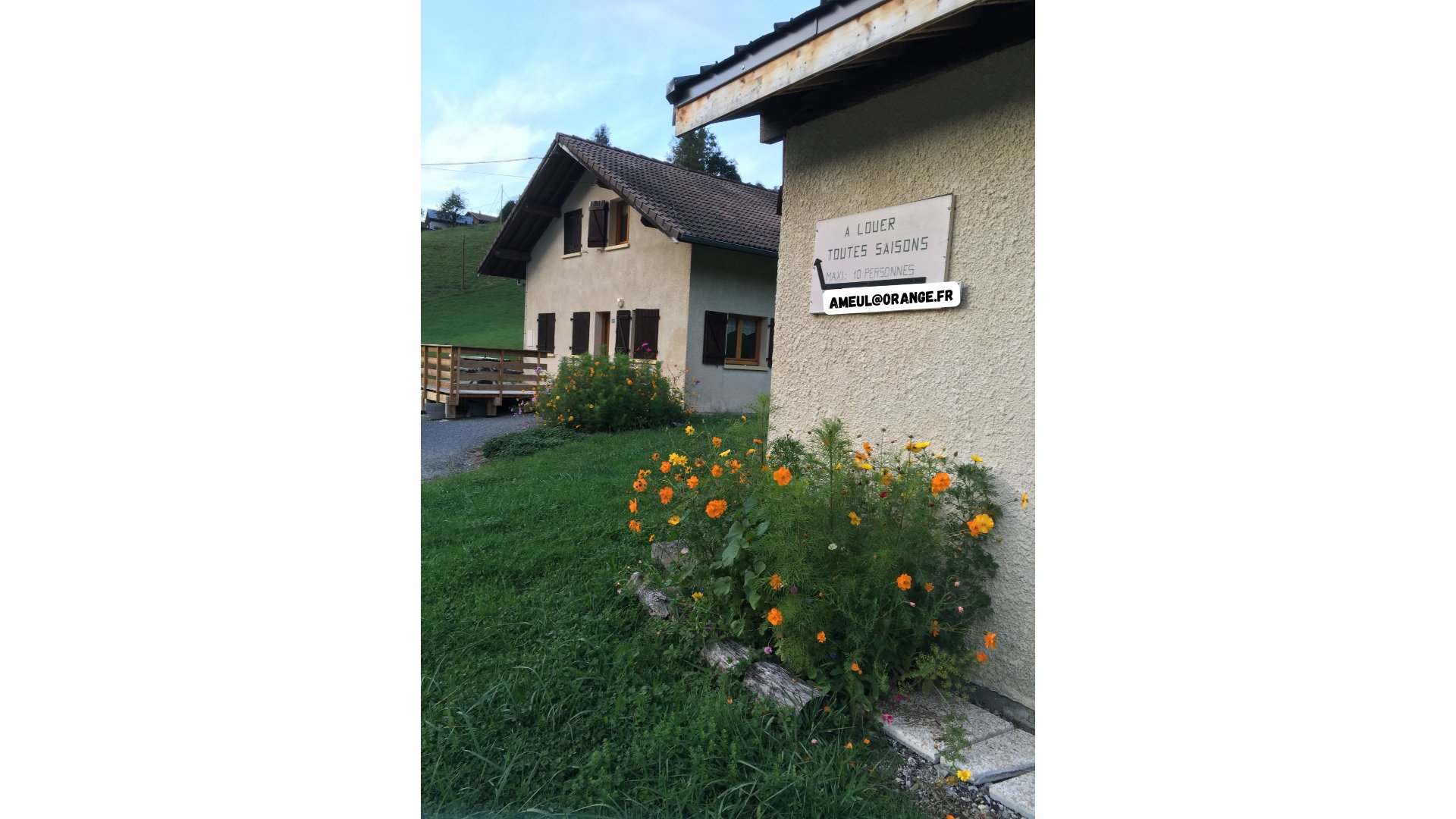 Le Chalet La Haute-Frasne en été