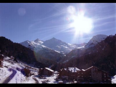 grand appartement avec balcon plein sud au coeur des 3 vallées