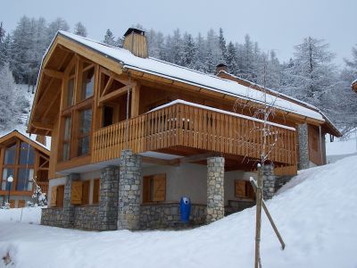 Chalet à l'ambiance chaleureuse au pied des pistes