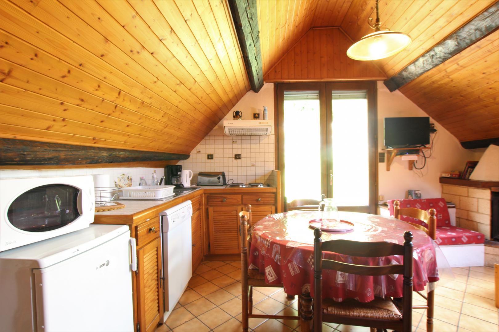 PIET 4KM STATION ARTOUSTE  gîte de France