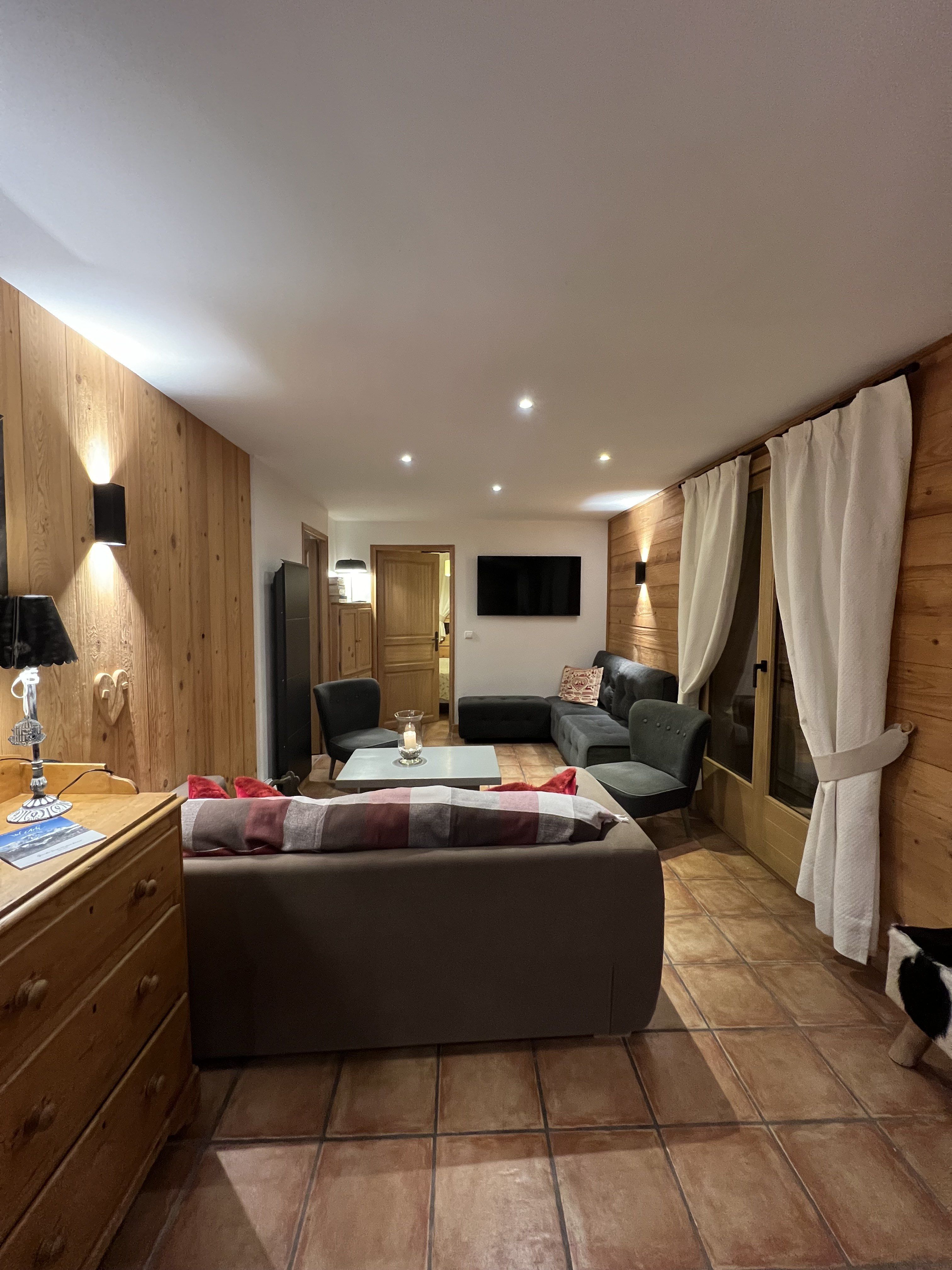 Cosy Lodge Charvin 1350M