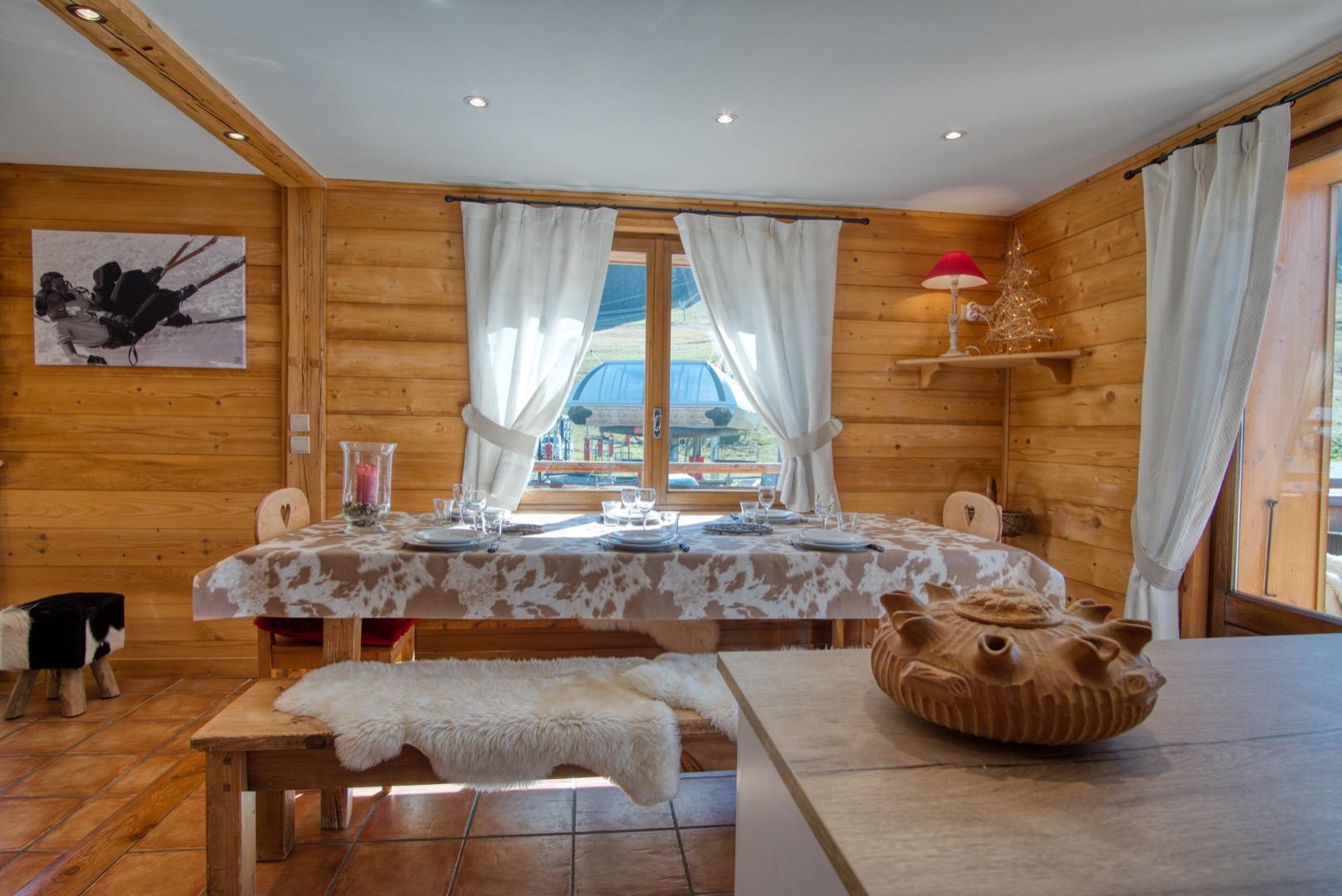 Cosy Lodge Charvin 1350M